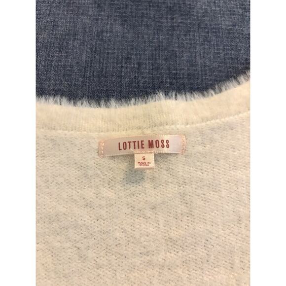 Y2K Little Moss White Fuzzy Crop Sweater Size S - Picture 3 of 4